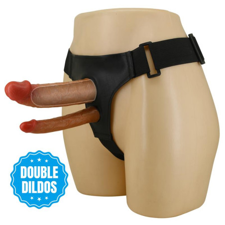 Keaven Arnes con Dildo Doble Hueco